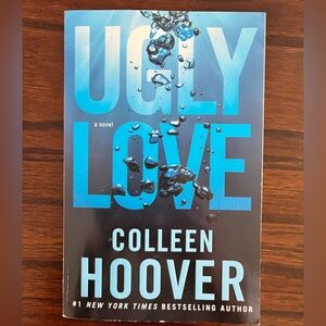 Ugly Love by Colleen Hoover